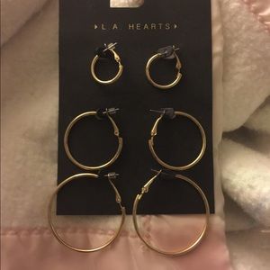 L.A. Hearts Gold Hoops Set